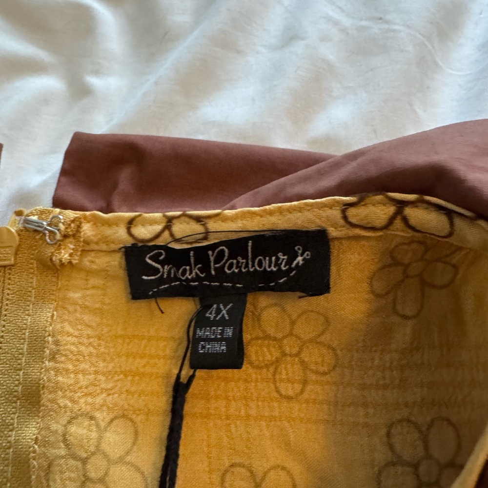 Yellow Floral Asymmetrical Dress with Peter Pan Collar - honey/bumble bee vibes - Picture 3 of 8